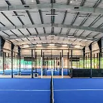 In With Indoor Swimming Pool 아파트 바이엔