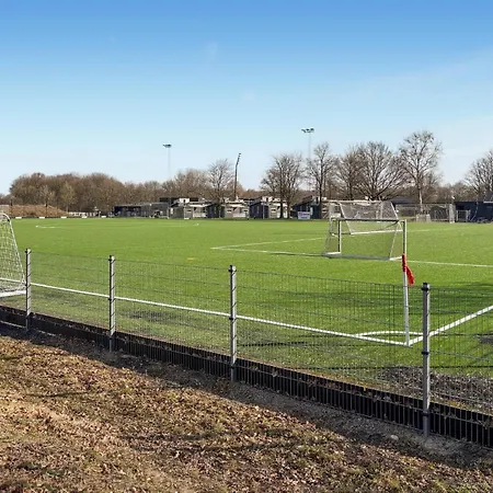 In With Indoor Swimming Pool Lägenhet