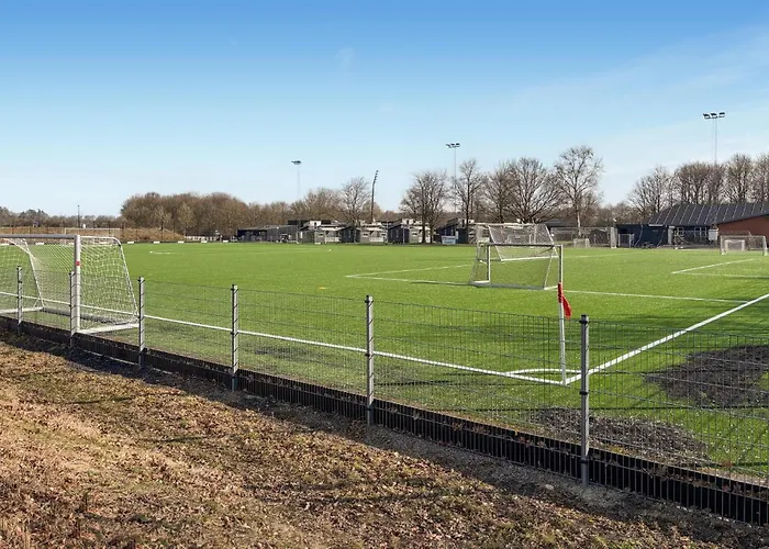 In With Indoor Swimming Pool Lägenhet