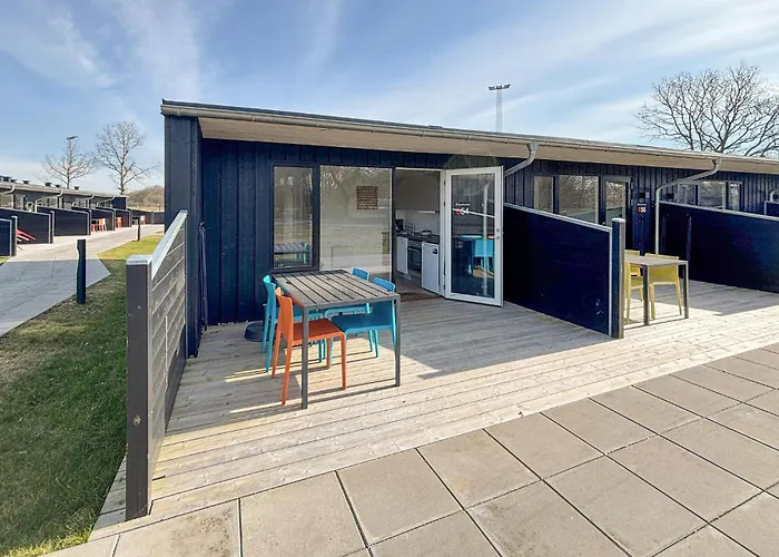 In With Indoor Swimming Pool Appartement